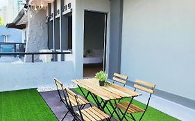 Gurney Coast Guest House By Sky Hive