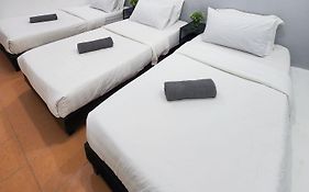 Gurney Coast Guest House By Sky Hive